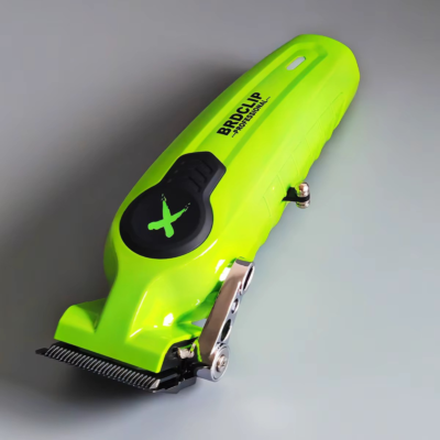 Set profesional 2 în 1 Birai BRDPRO: trimmer corp IPX7 + mașină de tuns păr și barbă, lame premium, autonomie mare și accesorii incluse - imagine 2